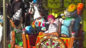 в парке возле дома