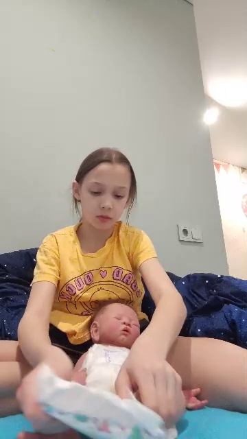 , распаковка подгузников от фирмы первым делом смотреть онлайн