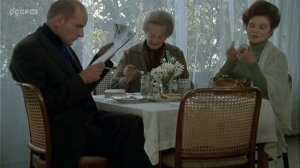 Мария Виноградова, Регимантас Адомайтис и Жанна Болотова в фильме "Из жизни Отдыхающих"