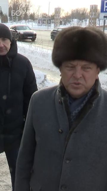 Рядом с новым театром Камала в Казани обновляют старые обветшалые дома смотреть онлайн