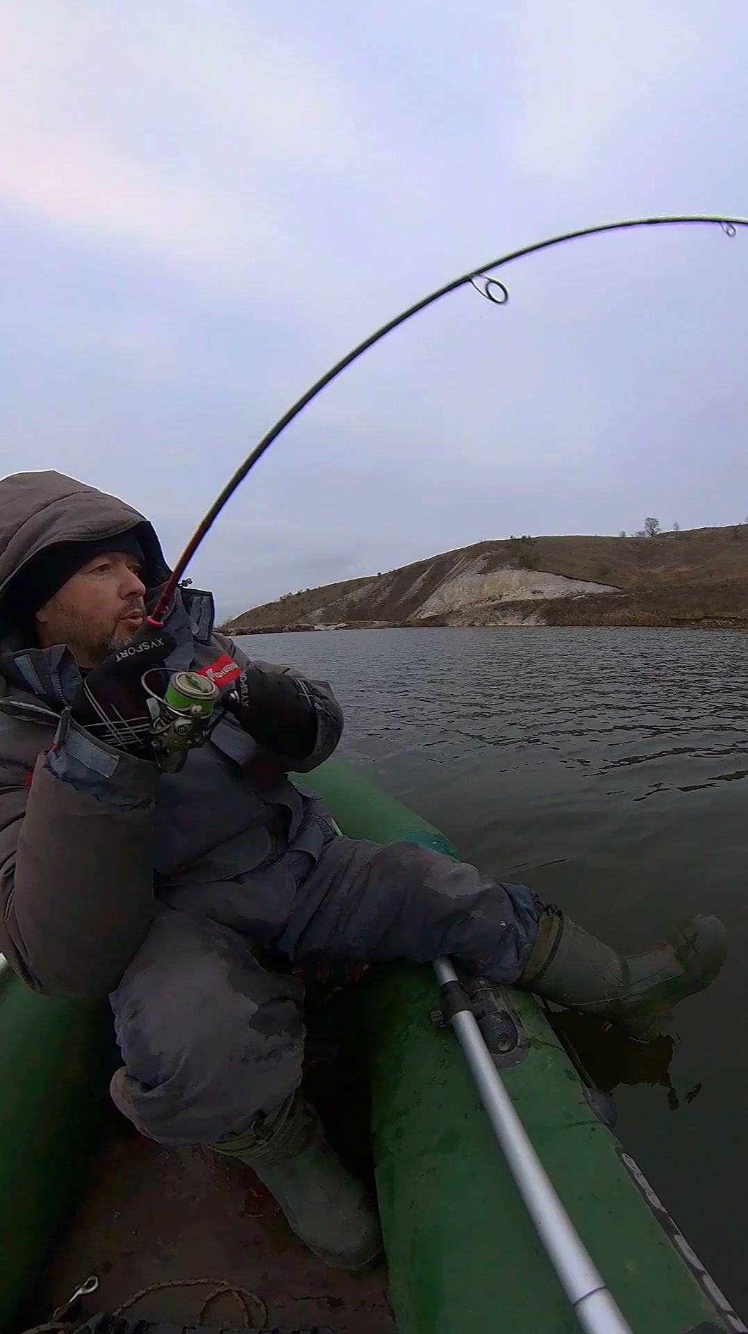 ЩУКА жадно ХВАТАЕТ воблер ПРЯМО В ЗАГЛОТ!😱🔥💪 #Щука #ЛовляЩуки #Рыбалка смотреть онлайн