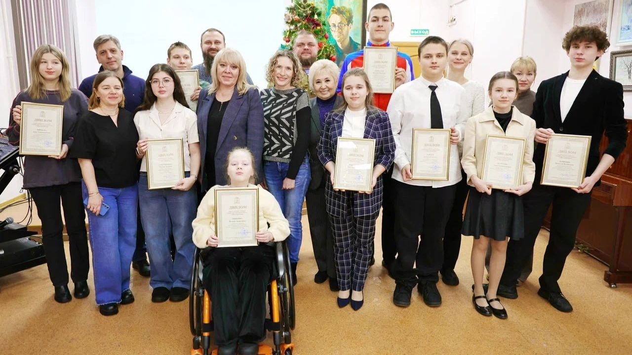 Выше обстоятельств: мытищинские дети с ОВЗ получают губернаторские стипендии смотреть онлайн