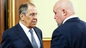 Выпад в адрес американцев. Свитер Лаврова напугал Писториуса