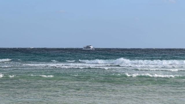 Египет, Марса Алам, Марса Мубарак,,волнение на море 15.01.26. смотреть онлайн