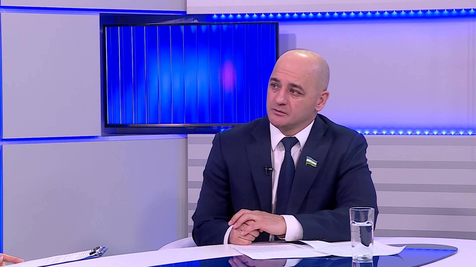 Рустам Ишмухаметов: «Совершенствовать законы, не выходя из кабинета, невозможно» смотреть онлайн