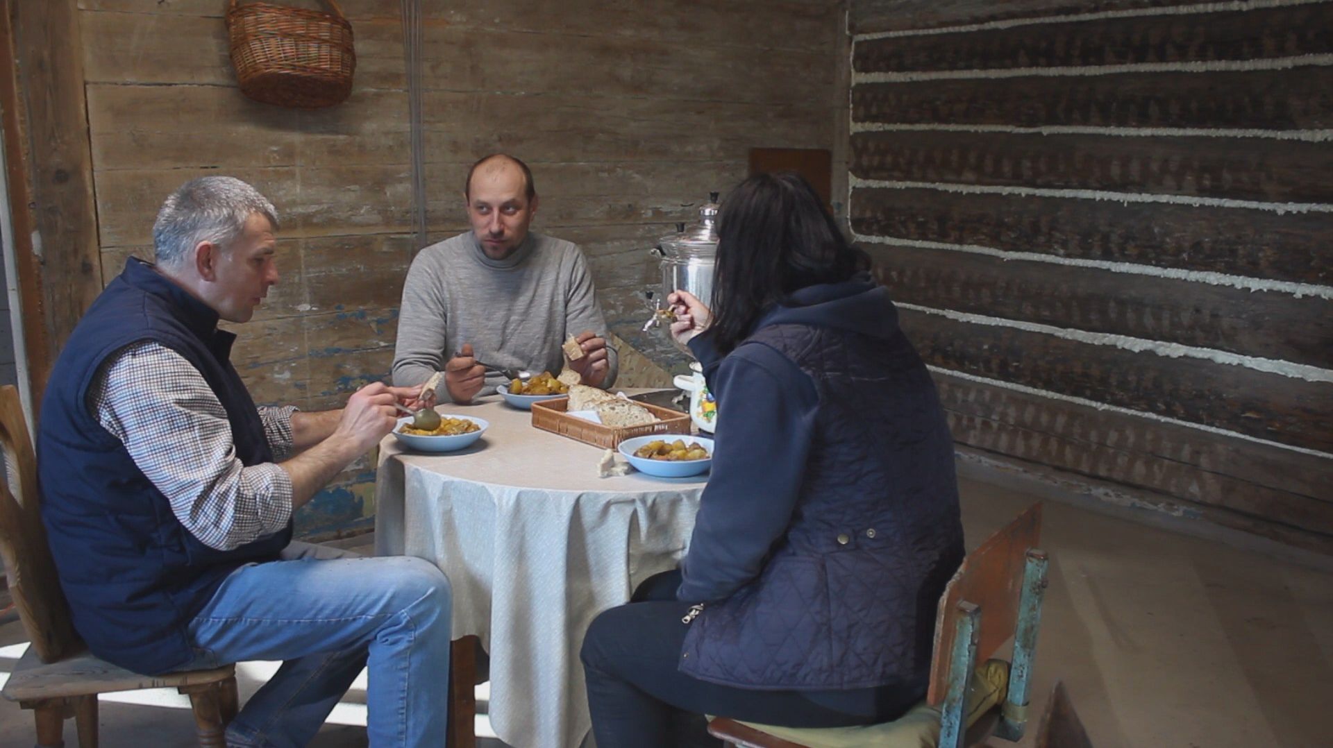 Простая семейная жизнь в Деревне Приготовление рагу на костре. Планы на будущее! смотреть онлайн