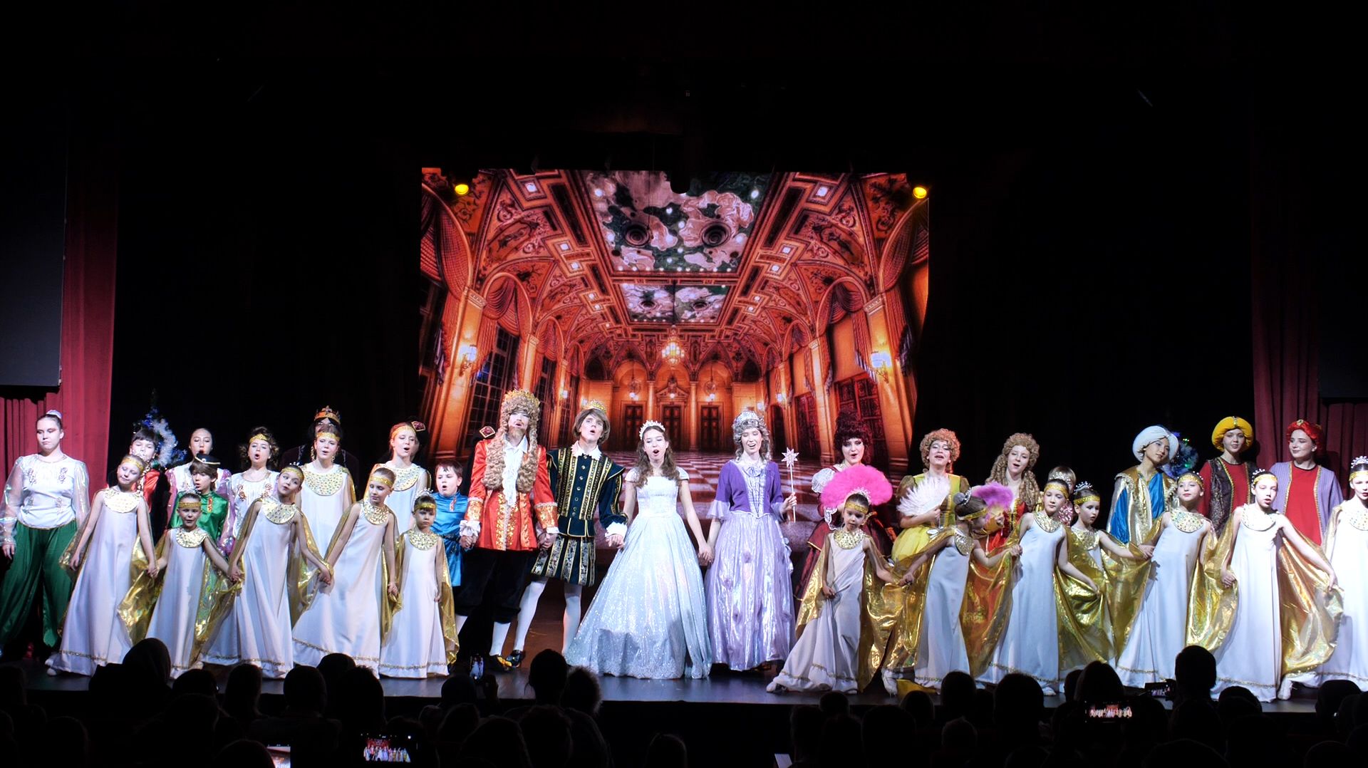 Рождественская ёлка смотреть онлайн