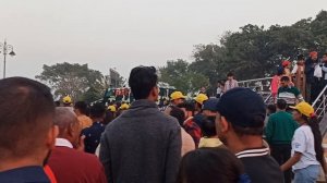 Все расходятся с церемонии!