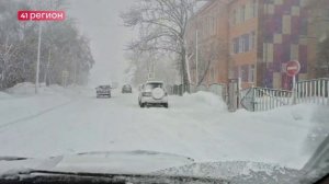 ЕЛИЗОВО ПОСЛЕ ЦИКЛОНА: ОБСТАНОВКА НА 15 ЯНВАРЯ • БЕЗ КОММЕНТАРИЕВ