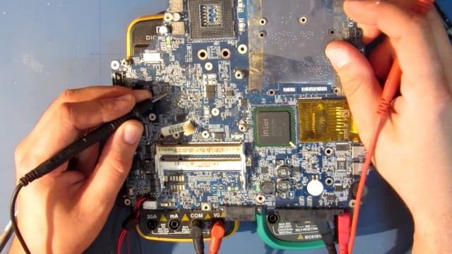 Сравнение тестеров  MASTECH MY64 и DT9205A