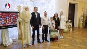 В рамках благотворительной акции «Ёлка желаний» состоялось торжественное вручение подарков детям