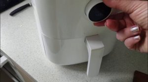 Аэрогриль Аэрогриль электрический 7 литров, с сенсорной панелью, 2400 Вт P43X, черный