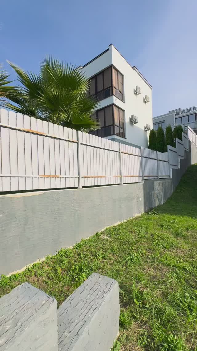 Один из самых недорогих домов в Сочи с видом на море смотреть онлайн