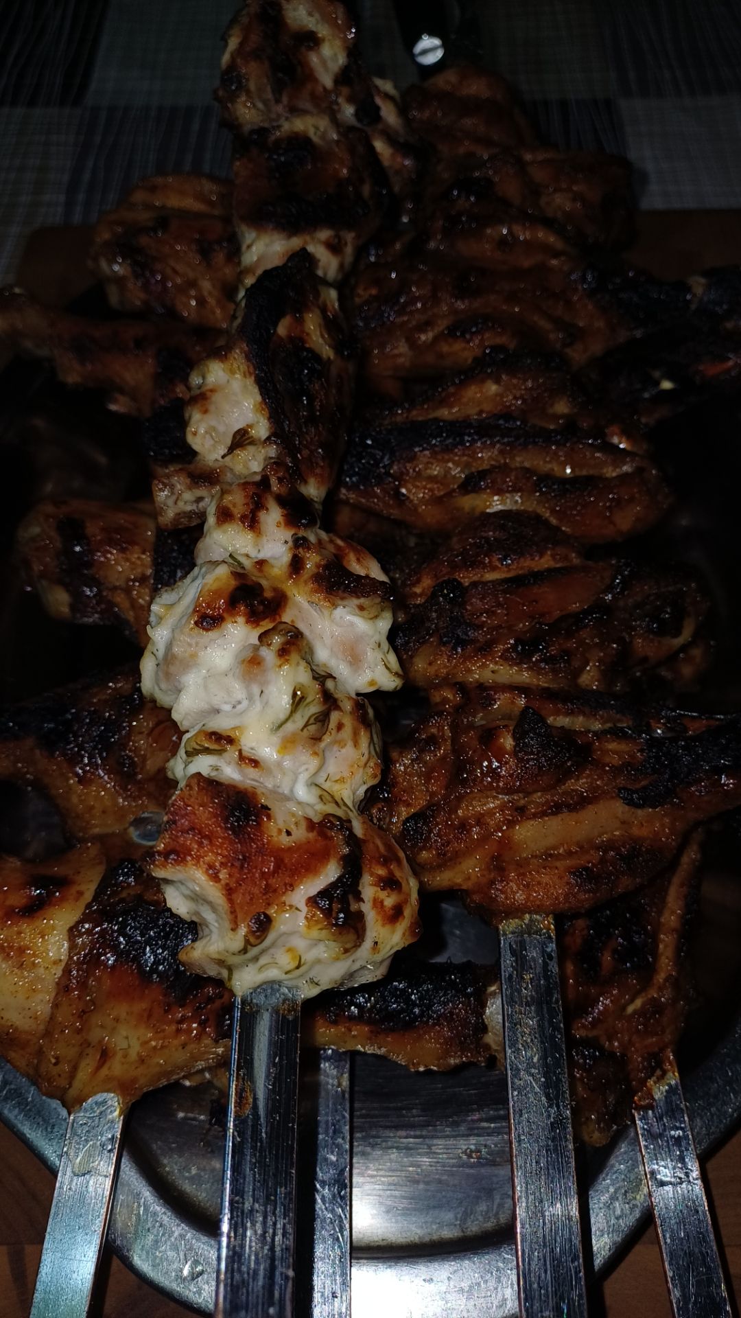 Вкусный маринад для сочного шашлыка из куриного мяса. смотреть онлайн