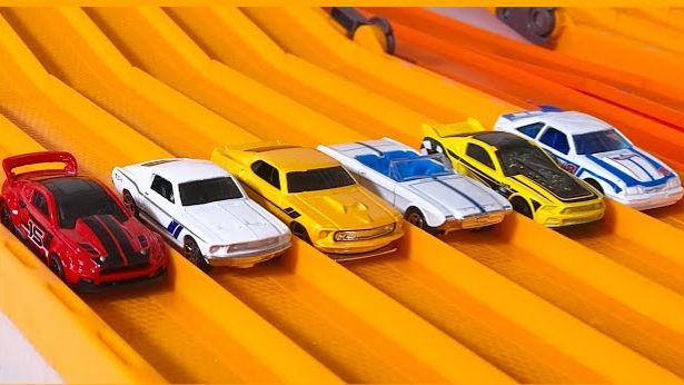 МОЯ КОЛЛЕКЦИЯ МАШИНОК HOT WHEELS 🛞 смотреть онлайн