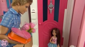 Барби и Челси на море