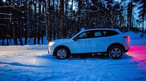 Застрял в своём дворе. Работа на Хавал Джолион в такси. СНТ и снег