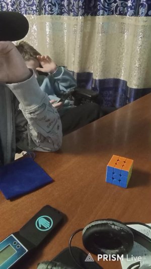 СОРЕВНОВАНИЕ ПО СПИДКУБИНГУ ПРОТИВ ДРУГА С ПРИЗОМ В...