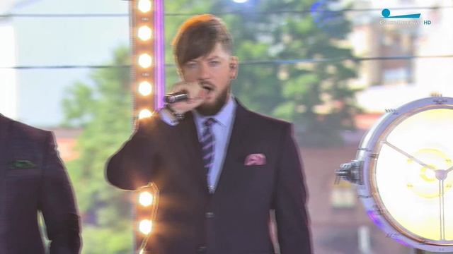 Вокальная группа ViVA - Она так прекрасна смотреть онлайн