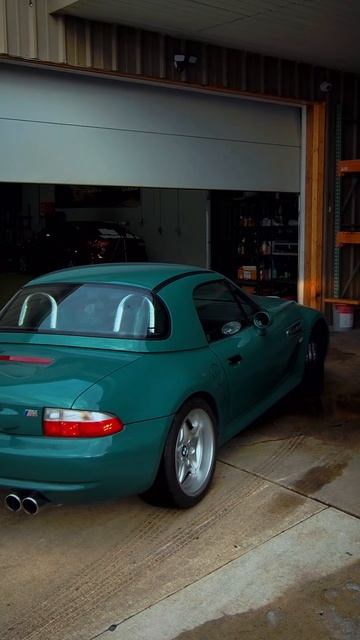 🎥 BMW M Roadster 1999 на обзоре! #bmwmroadster #bmw #bmwz3 #bmwroadster #бмв смотреть онлайн