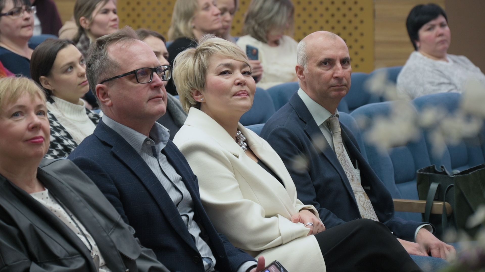 Конференция «Современное детство в научных исследованиях: проблемы, открытия, перспективы» смотреть онлайн