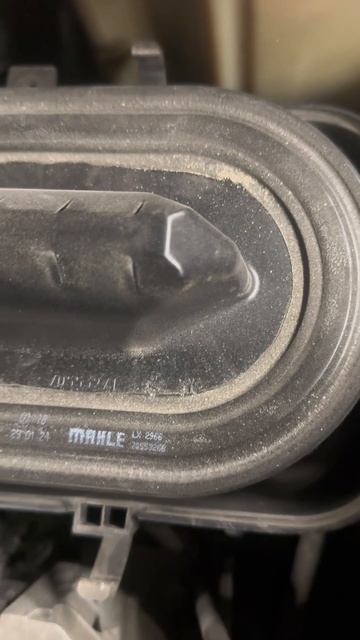 Новогодний подарок Maserati - новый фильтр SATTEL смотреть онлайн