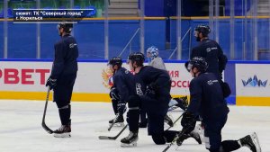 ПЕРЕМЕНЫ НА ЛЬДУ