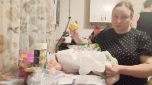 ДЕТИ В САДИК, Я КУПИЛА ПРОДУКТОВ, ПЕКУ ПИРОГИ.