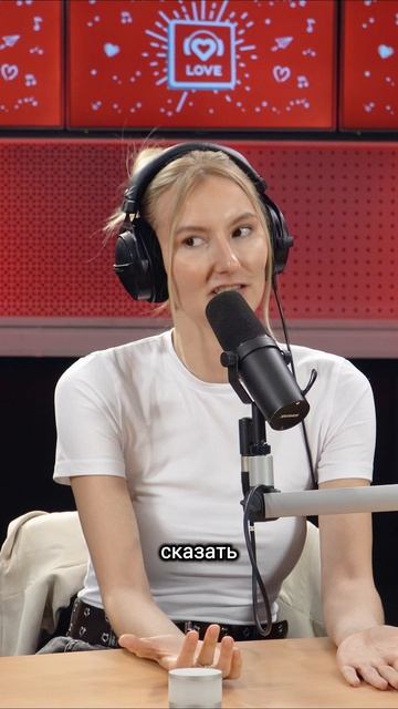 Артемий Лебедев самый вредный член жюри? 😁 Узнали, что  думает Лиза Ющук. смотреть онлайн