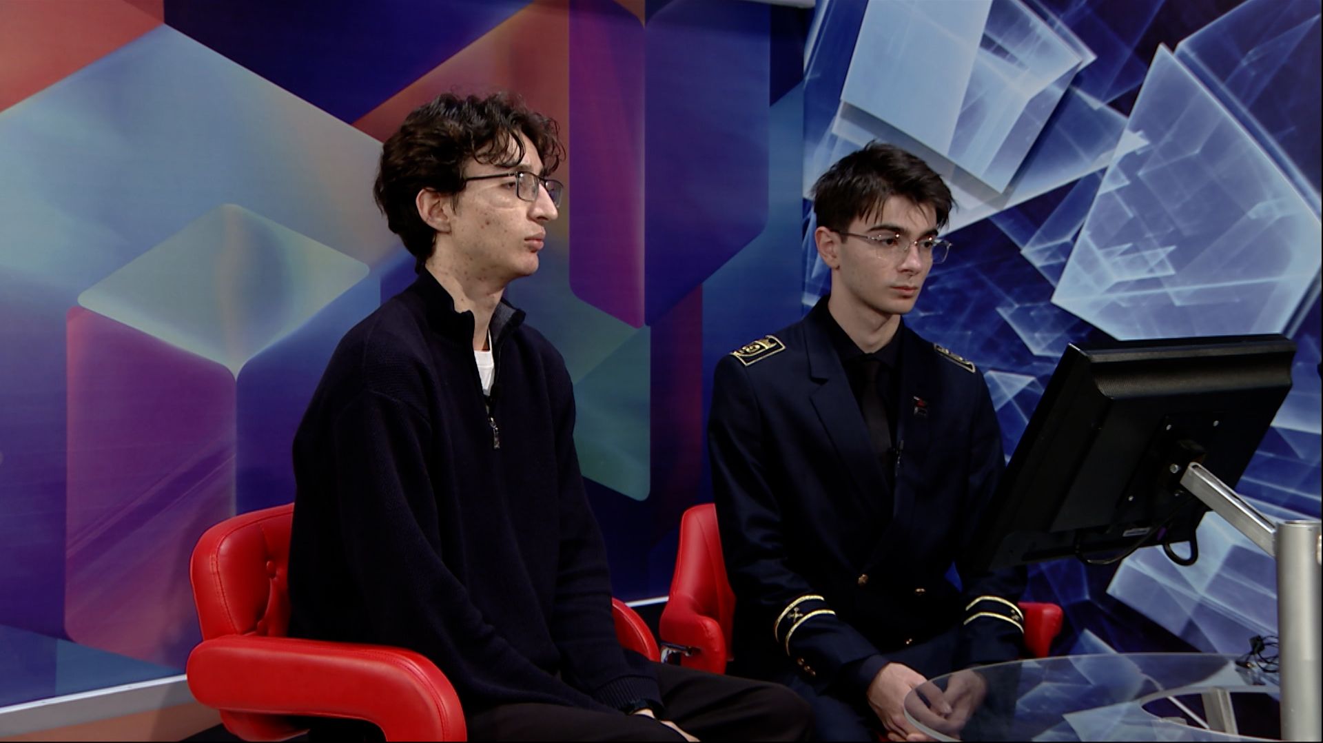 Эрудит ( В. Акаев и М. Гудаев ) Р. Абуев смотреть онлайн