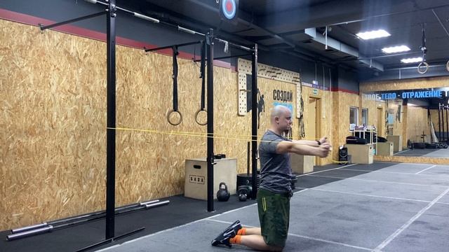 Мобилизационная матрица / Shoulder Mobilization With Band смотреть онлайн