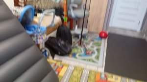 жесть трюки на турнике челлендж.mp4