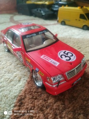 я показываю сваи машины и делаю город!