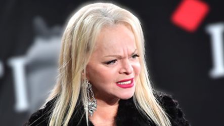 Приставы не уведомили Долину о дате принудительного выселения смотреть онлайн