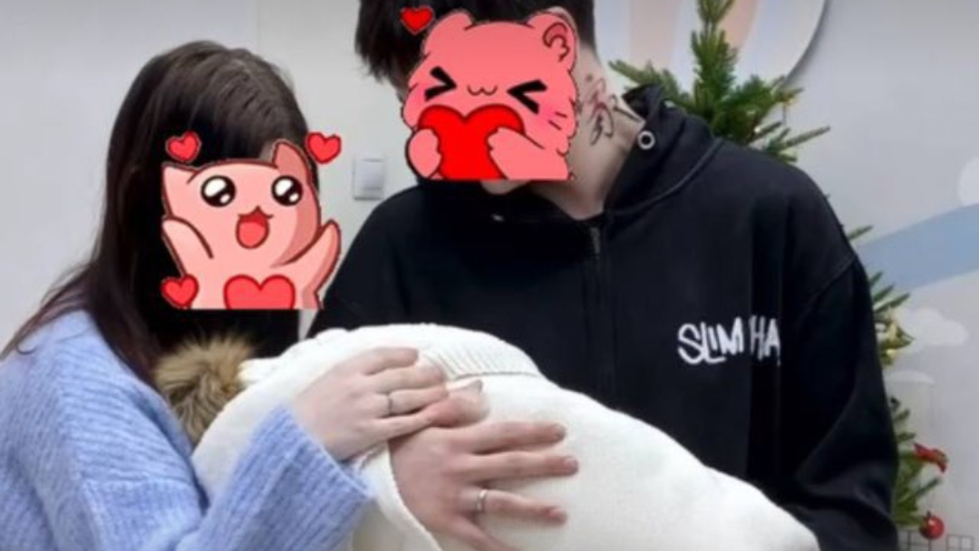 Мы родились👩🍼 Уже дома смотреть онлайн