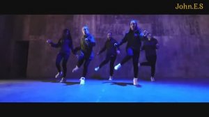 Ⓘⓝⓝⓐ ⓕⓔⓐⓣ - 𝙎𝙚𝙖𝙣 𝙋𝙖𝙪𝙡 𝙐𝙥 𝙅𝙤𝙝𝙣 𝙀. 𝙎 𝙍𝙚𝙢𝙞𝙭