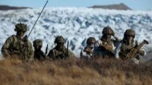 Макрон заявил, что Париж будет участвовать в совместных учениях НАТО в Гренландии по просьбе Дании