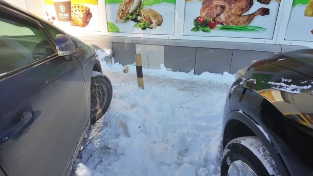 Во Владивостоке юрлицам напоминают о необходимости уборки и вывоза снега с территорий. смотреть онлайн