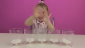 Делаем цветной искусственный снег