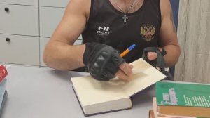 Библиотека и тайный сотрудник / Реж. М. Морозова. Из серии "Библиотечный Декамерон"