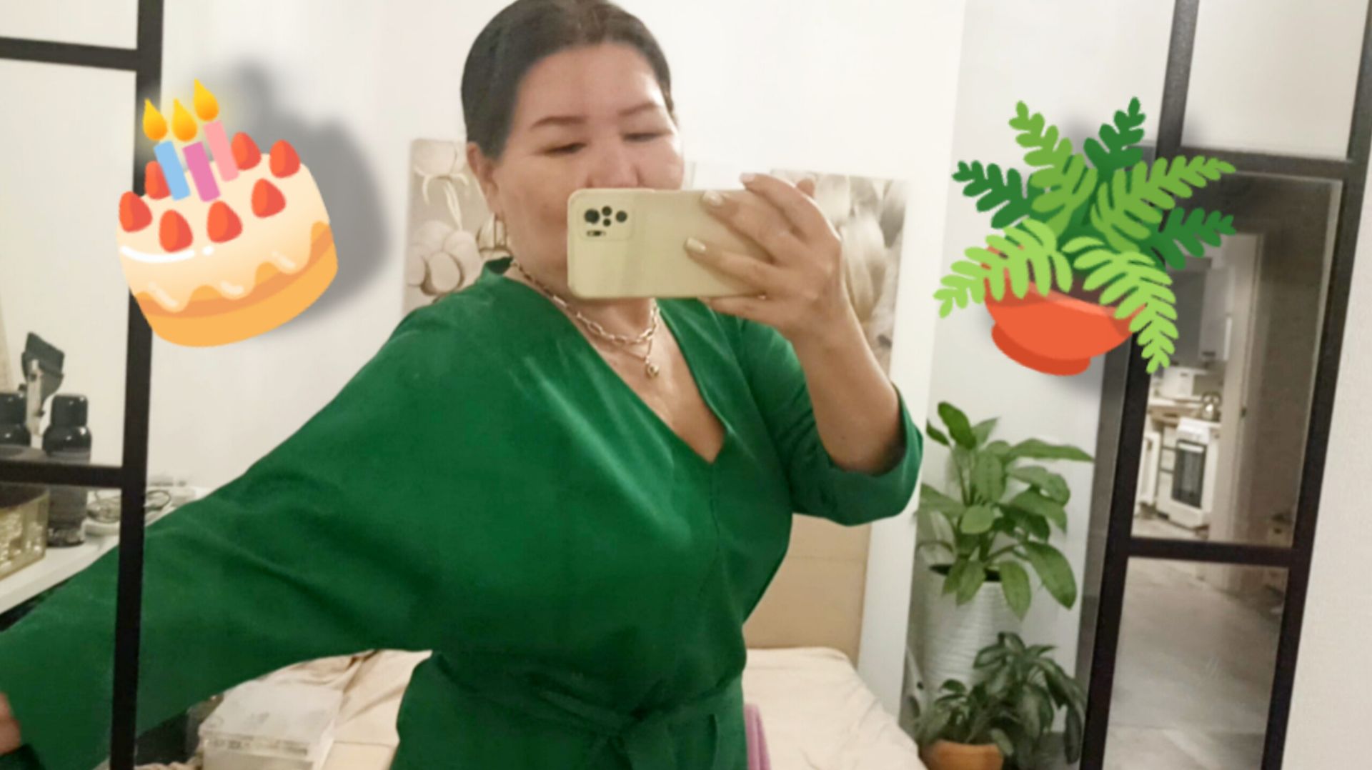 Первый день на работе, и сразу подарки🪴💃 и комплименты 😍Вернули мамин телефон📲 смотреть онлайн