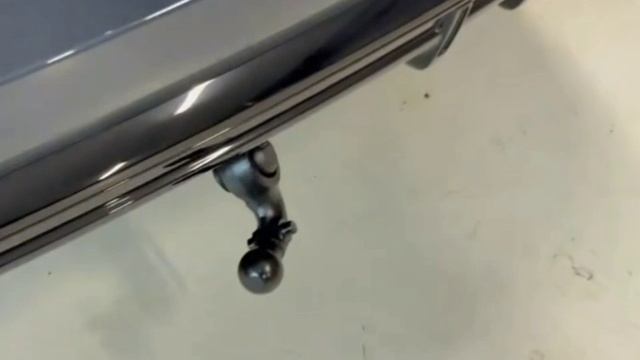 Genuine electric towbar for the 2026 Audi A6 C9. VAG-UPGRADE.RU смотреть онлайн