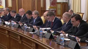 Развитие промышленного сектора в новых регионах обсуждали на заседании правительства.