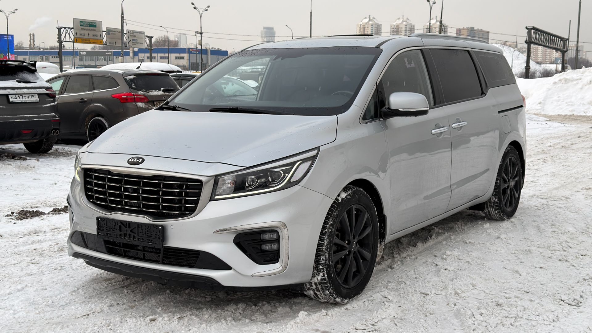 KIA Carnival (2019) смотреть онлайн