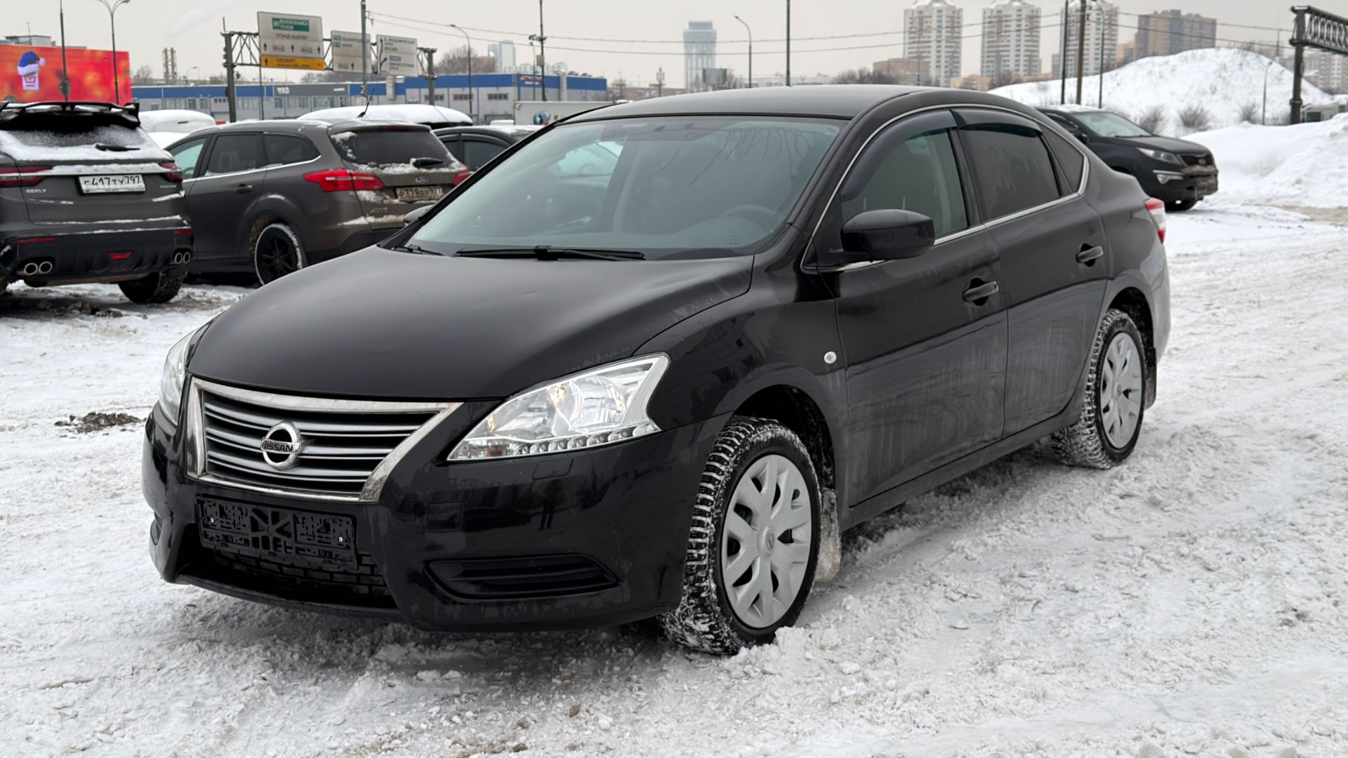 Nissan Sentra (2014) смотреть онлайн