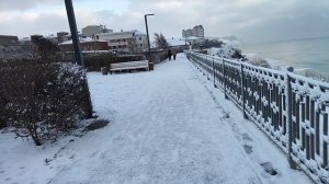 Анапа. Снег не собирается отступать! Набережная 16 января 2026. 16.30