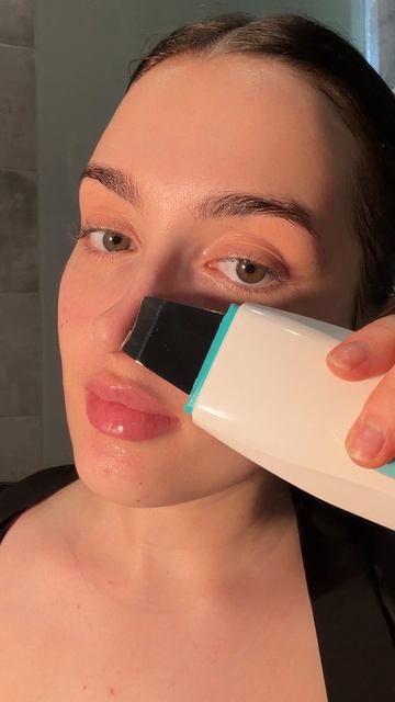 Аппарат для ультразвуковой чистки лица HS2307i, Gezatone смотреть онлайн