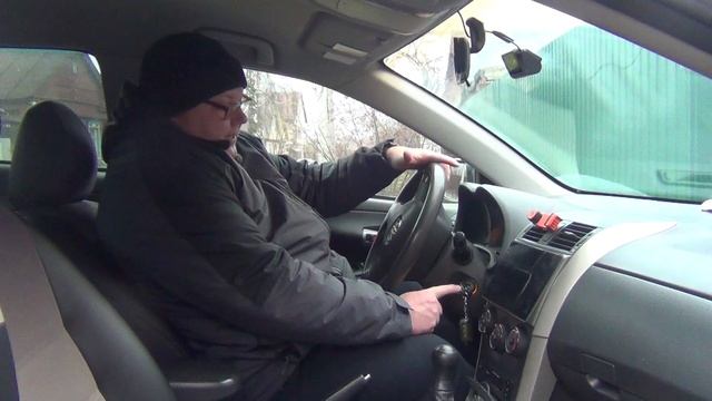 Снятие блокировки руля на Toyota Corolla смотреть онлайн
