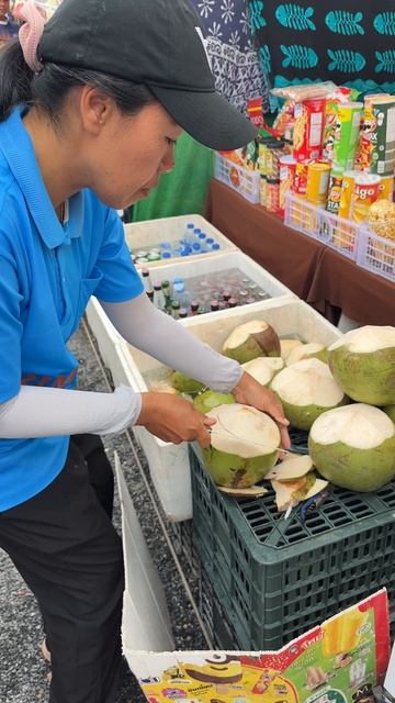 Вот, что такое «коконут» в Тайланде смотреть онлайн