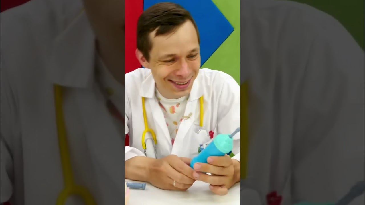 Ой, как больно! Доктор Ой спасает зубы Бену 10! 💥 #бен10 #длядетей  #шортс смотреть онлайн